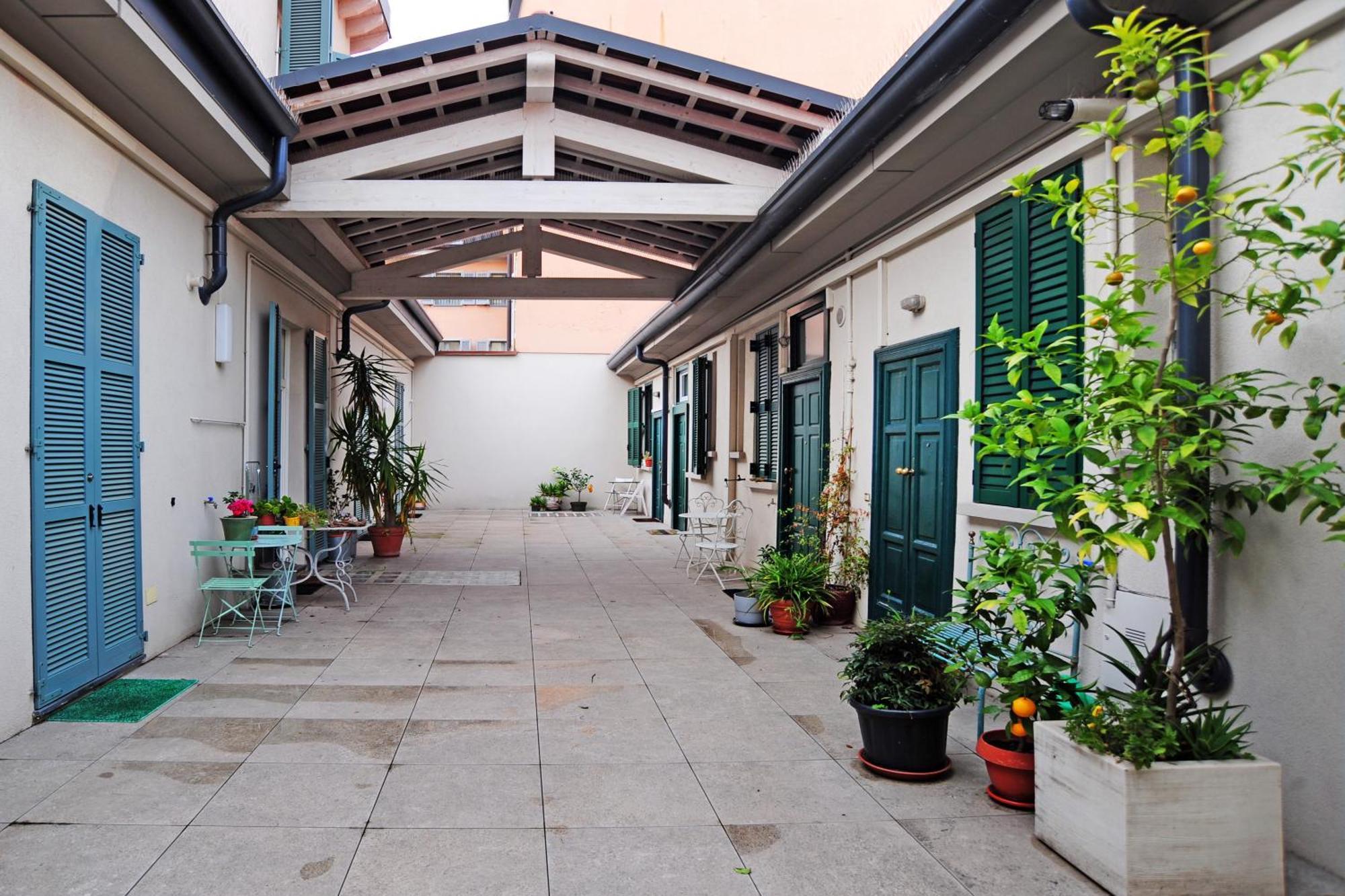 Marco Polo Apartment *